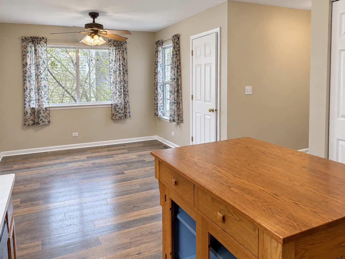Breakfast area with new flooring (2026)